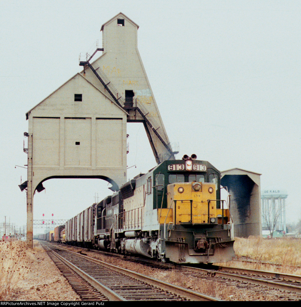 E/b C&NW Train Under Coaling Tower